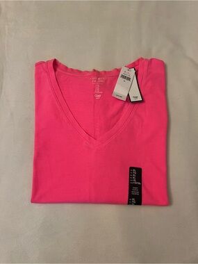 GAP Bright Pink V-Neck Tee